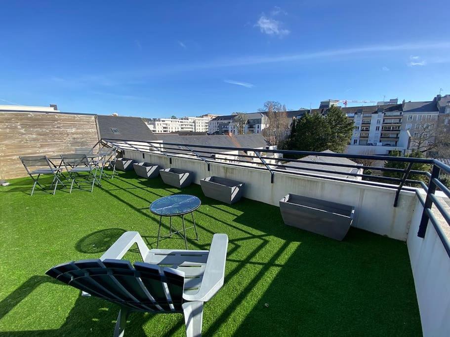 Grand Studio, Belle Terrasse Avec Vue Нант Екстериор снимка