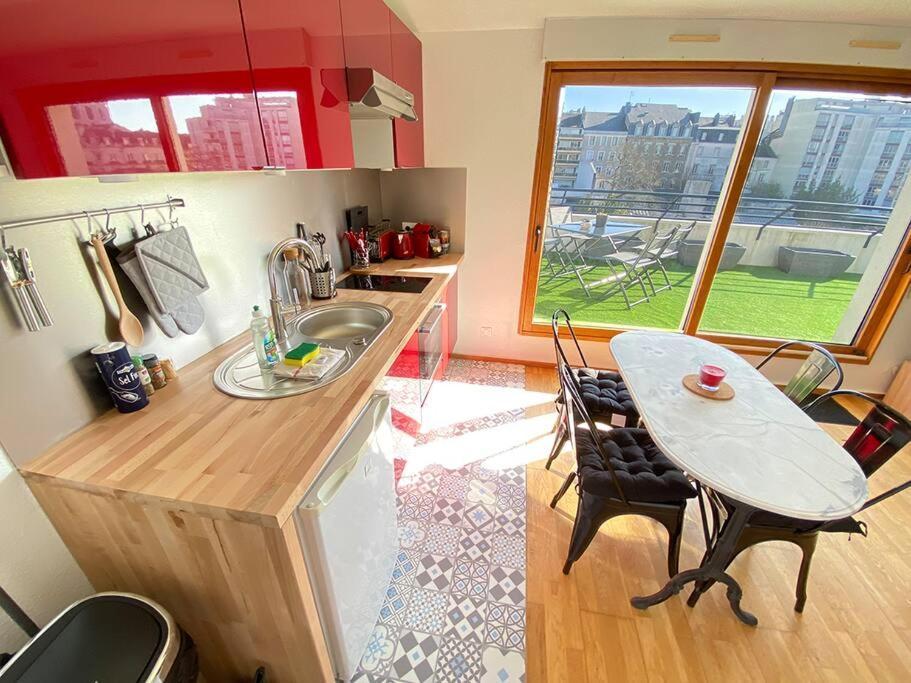 Grand Studio, Belle Terrasse Avec Vue Нант Екстериор снимка